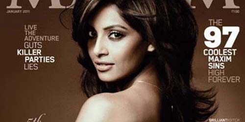 10 Seleb Bollywood yang Nekat Tampil Topless