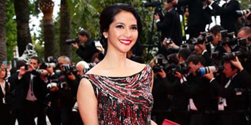 Cantik Anggun Maudy Koesnaedi Berpose Red Carpet Cannes Cantik Anggun Maudy Koesnaedi Berpose Red Carpet Cannes