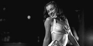 Foto Bugil Marilyn Monroe Disebar Sang Fotografer