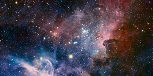 Keindahan Carina Nebula