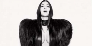 Pose Provokatif Model Arianny Celeste di Majalah Complex