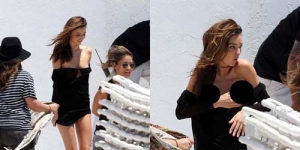 Ups! Baju Melorot, Payudara Miranda Kerr Terlihat