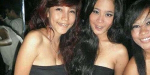 Virta Rachdiana Maladi Wanita Seksi Yang Digendong 'Bubu' Pacar Syahrini