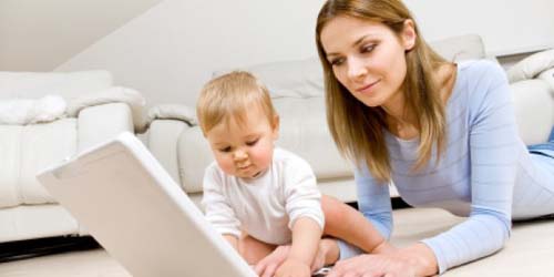 Ilustrasi Wanita Bekerja Dirumah