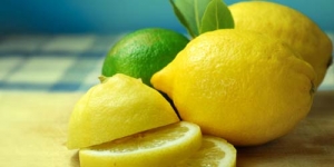 8 Bahan Alami Hilangkan Bau Badan