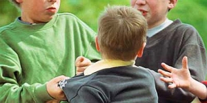 Jauhkan Anak Anda dari Bullying