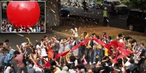 250 Balon Gas Meledak, Jokowi Selamat 21 Orang Terluka