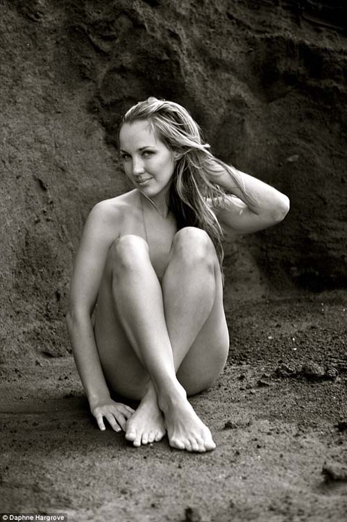 nude girl bathing in bathroom rebecca de mornay porn star