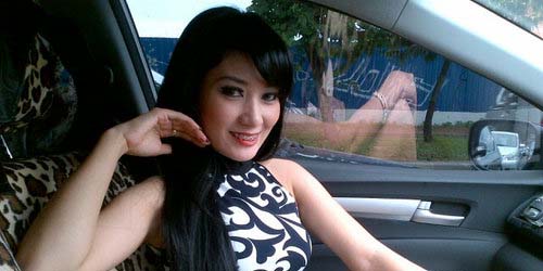 View image Foto Wanita Cantik Korban Pembunuhan Foto Wanita Cantik Korban Pembunuhan