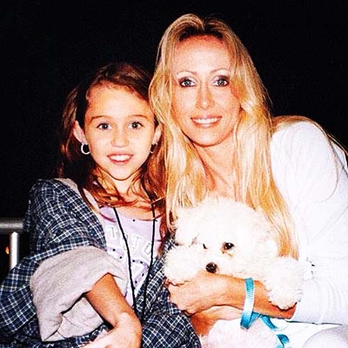 Miley Cyrus cilik