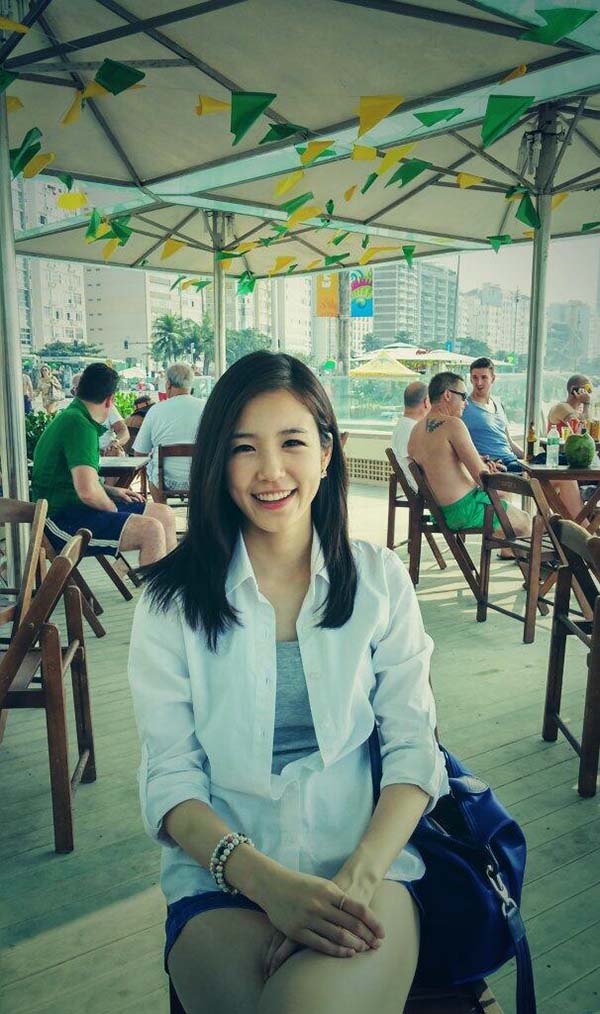 Jang Ye Won, Reporter Cantik Korea di Piala Dunia 2014.