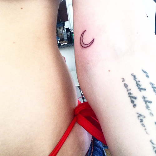 Tato 1 Miley Cyrus