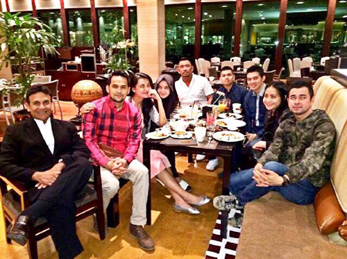 Shireen Sungkar lepas hijab