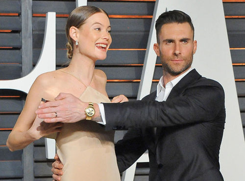 Adam Levine Behati Prinsloo