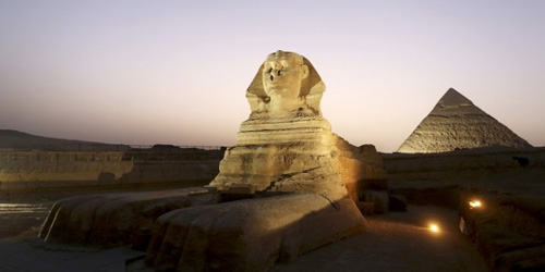 Mesir Meradang, Turis Rusia Bikin Film Porno di Piramida Giza