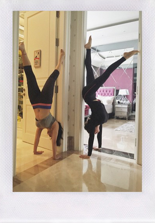 nikita willy yoga