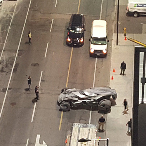 batmobile di lokasi syuting suicide squad