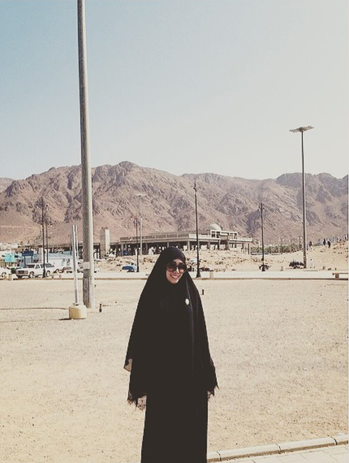 Uhuk," goda Olla. Syamsir pun membalas dengan, "Mami ollaaaaaaaa @ ...