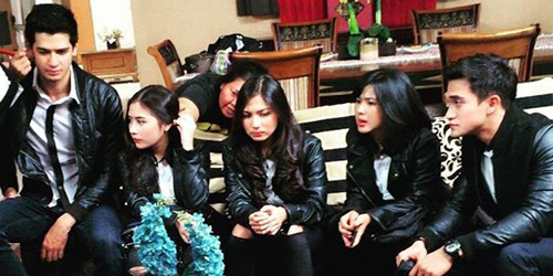 Film Ggs 12 Oktober 2015 | jadwal tayang ggs returns diundur 12 oktober 2015 Film Ggs 12 Oktober 2015 | jadwal tayang ggs returns diundur 12 oktober 2015