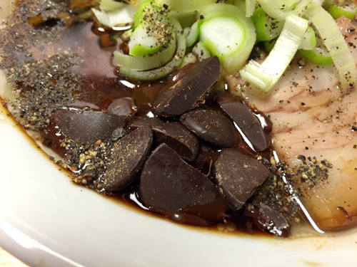 Ramen cokelat @rocketnews24.com