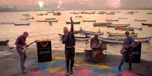 Coldplay Tampilkan Budaya India di Video Klip Hymn For The Weekend