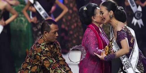 Selamatkan Mahkota Putri Indonesia 2016, Pria Ini Panen Pujian