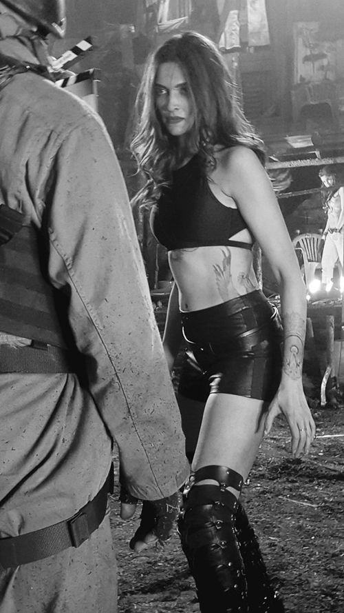 Deepika Padukone hot dan seksi di film XXX