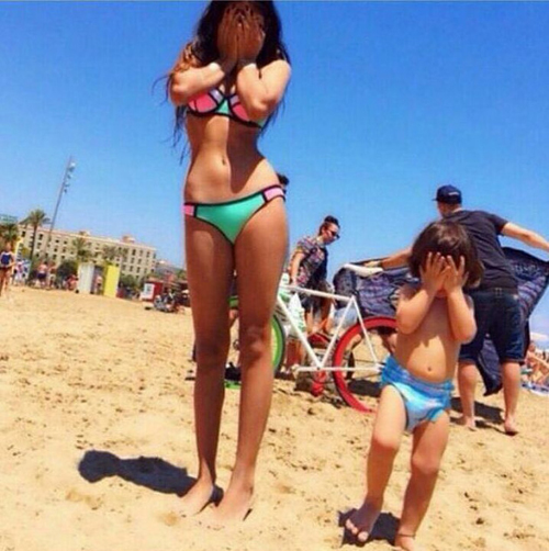 suhana khan seksi pakai bikini