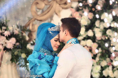Foto: Pernikahan Mewah Riznuram Bak Cinderella Berhijab - 10