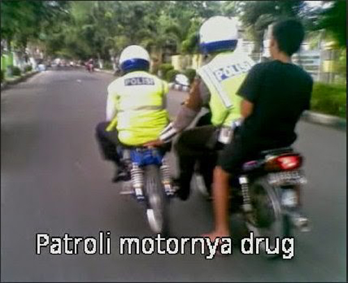 Patroli motornya drug