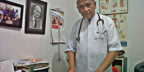 Buka Praktik 38 Tahun, Dokter di Medan Pasang Tarif Seikhlasnya