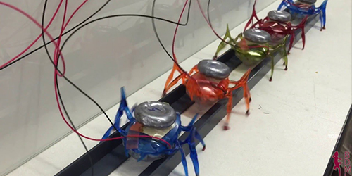 uTug, Robot Mungil Bisa Tarik Mobil Seberat 1,8 Ton