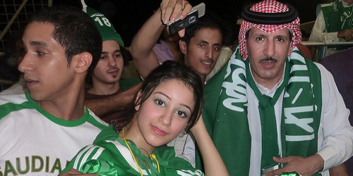 Polisi Saudi Tangkap Suporter Dukun Baca Mantra
