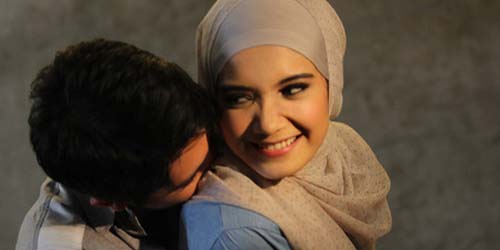 Jika Bukan Narkoba Lalu Ada Apa Irwansyah Zaskia Rumah Raffi Jika Bukan Narkoba Lalu Ada Apa Irwansyah Zaskia Rumah Raffi