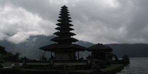 99 Film Asing Syuting di Indonesia