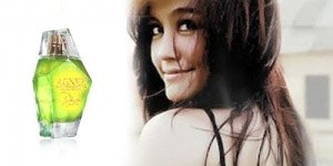 Agnes Monica Luncurkan Parfum Agnez Reve