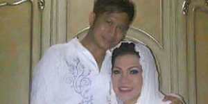Dorce Gamalama Nikah Siri dengan Penyanyi Dinky Ardillano?