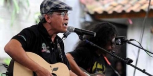 Iwan Fals Kembali Kritik Kasus Korupsi dengan Lagu Rekening Gendut