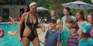 Kate Upton Jadi Suster Seksi Menggoda di The Three Stooges