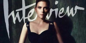 Sisi Gelap dan Seksi Scarlett Johansson di Majalah Interview