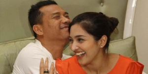 Ultah ke-44, Anang Dikado Ashanty Cincin Blue Sapphire
