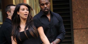 Wajah Nort West, Putri Kim Kardashian Terungkap?
