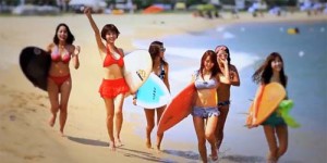 T-ara Basah-basahan di Pantai dalam Video Klip 'Bikini'