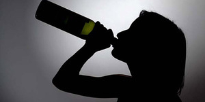 7 Fakta Hubungan Antara Wanita dan Alkohol
