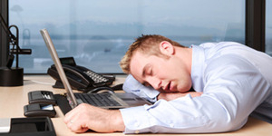 7 Tips Usir Lelah di Kantor