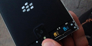 Blackberry Passport, Blackberry NanoSIM Pertama