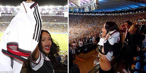 Jerman Cetak Gol, Rihanna Selebrasi Pamer Dada