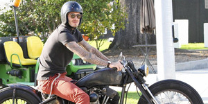 Hindari Paparazzi, David Beckham Kecelakaan Motor
