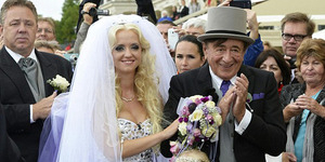 Miliarder Austria Richard Lugner Nikahi Model Playboy Cathy Schmitz