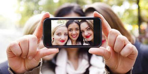 Australia Buka Kursus Selfie Pertama di Dunia